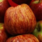 How Much Fiber In An Apple With Skin